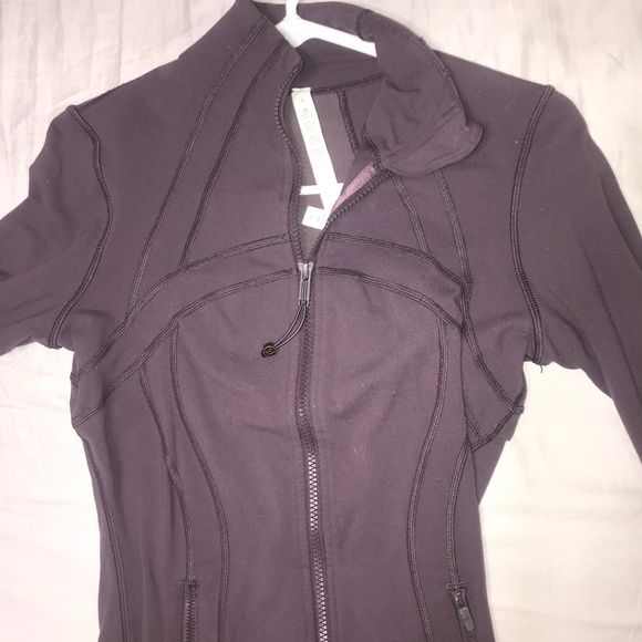 Lululemon zip up - Picture 2 of 2
